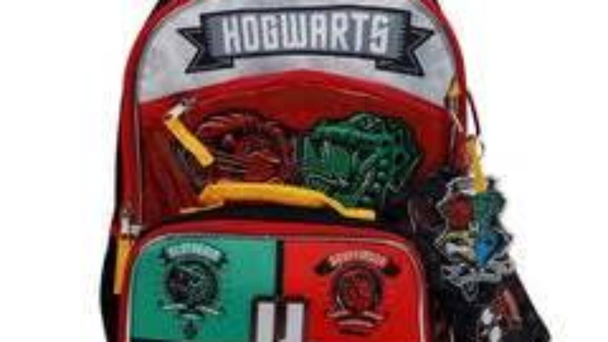 Bioworld - HARRY POTTER HOGWARTS 5 PC BACKPACK SET 